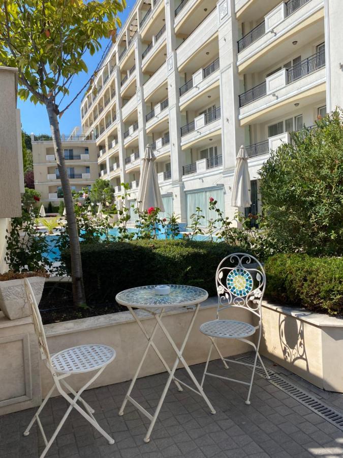 Private Apartments By The Sea With A Large Terrace In Apart Hotel! Pomorie Luaran gambar
