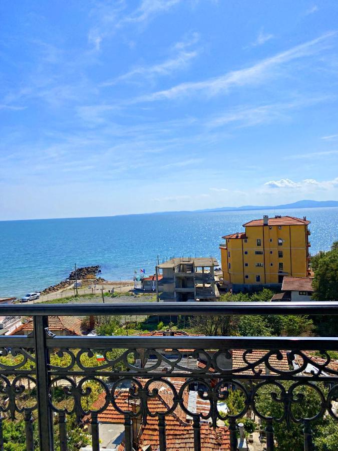 Private Apartments By The Sea With A Large Terrace In Apart Hotel! Pomorie Luaran gambar