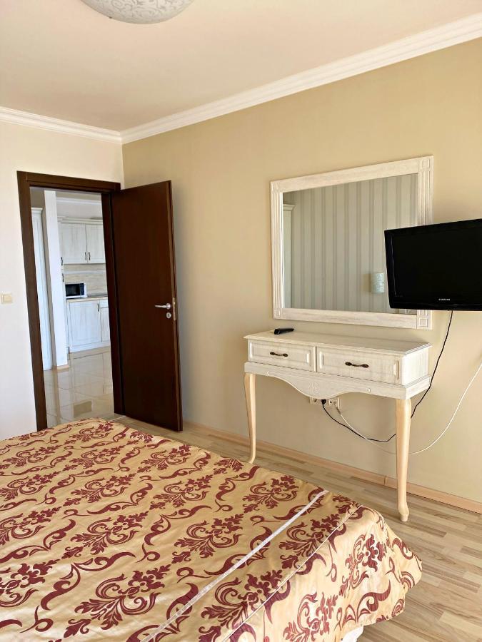 Private Apartments By The Sea With A Large Terrace In Apart Hotel! Pomorie Luaran gambar