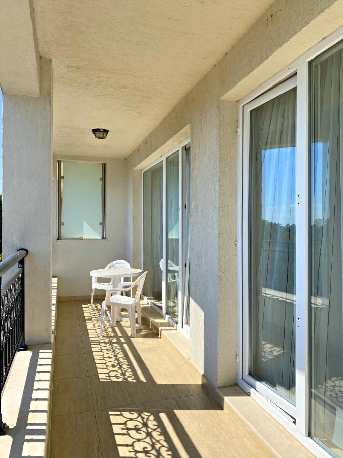 Private Apartments By The Sea With A Large Terrace In Apart Hotel! Pomorie Luaran gambar