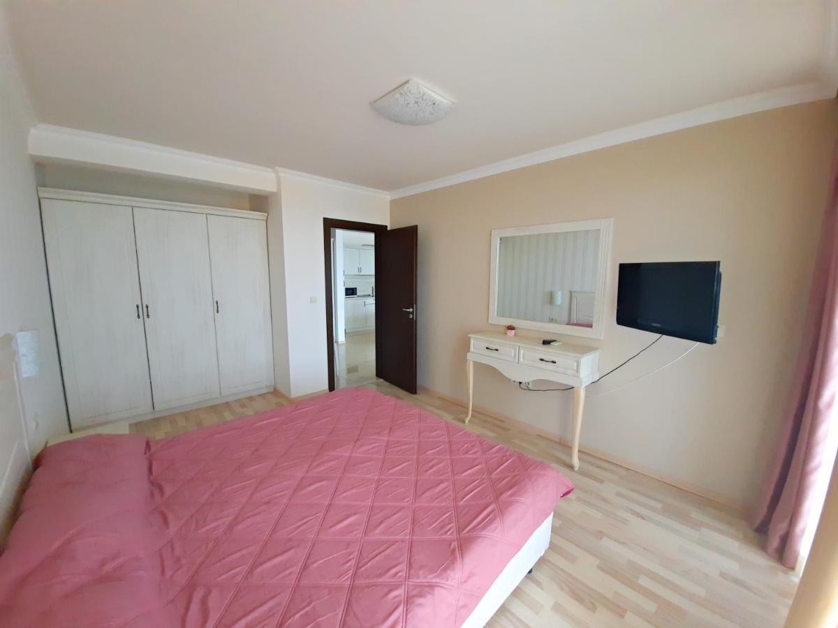 Private Apartments By The Sea With A Large Terrace In Apart Hotel! Pomorie Luaran gambar
